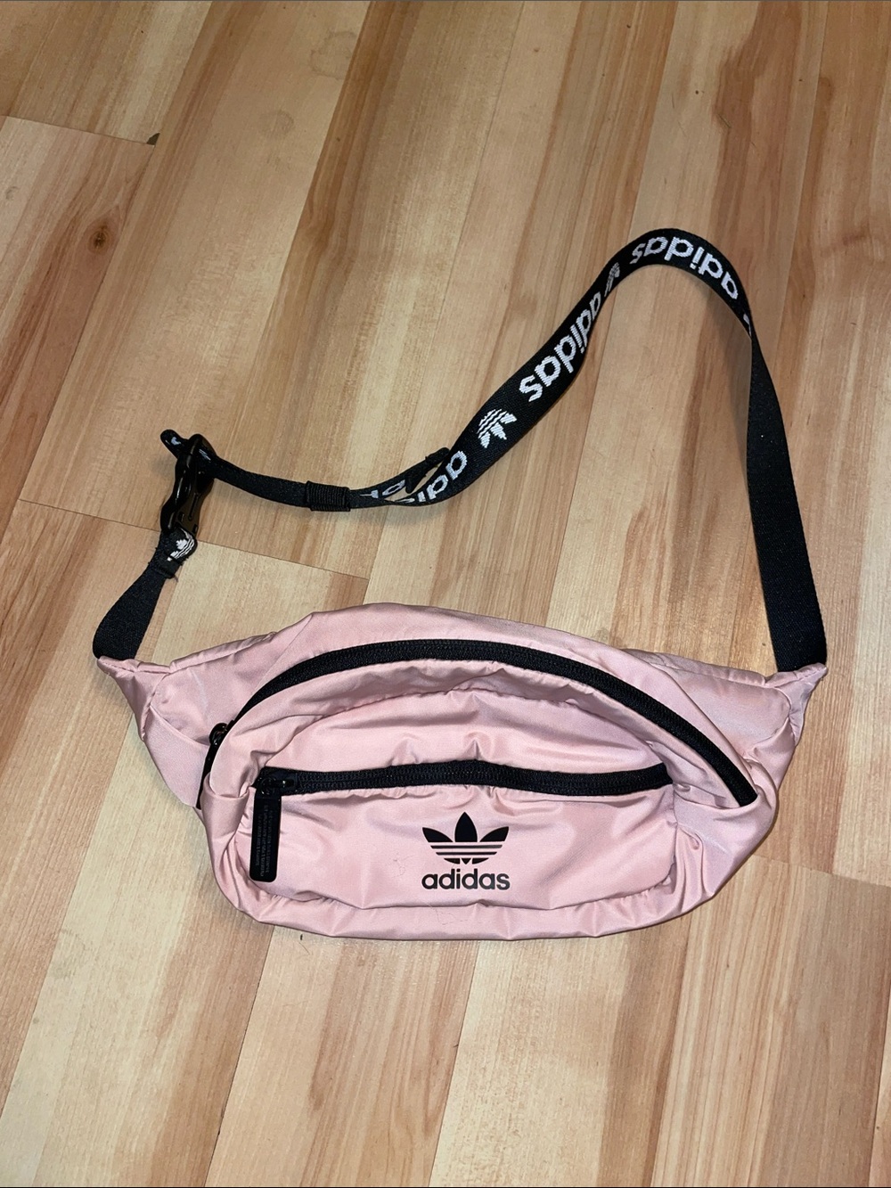 Vintage adidas Fanny Pack